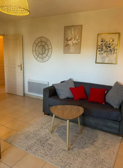 Les Marmottons De Laye Apartment